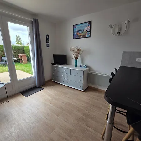Maisonnette Avec Parking - 5 Pers. - Fr-1-194-461 Holiday home