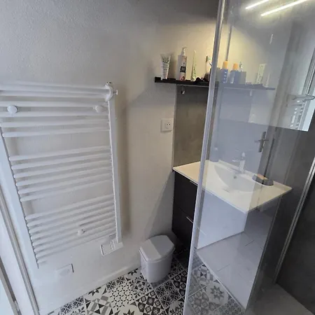 Holiday home Maisonnette Avec Parking - 5 Pers. - Fr-1-194-461